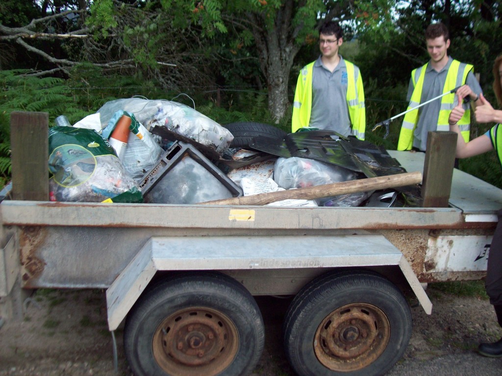 One days work  collecting over a mile of lochside ! Thanks to our SWT volunteers 