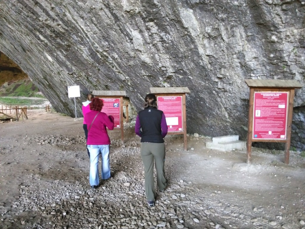 Devetaksha cave information boards created by Devetaki Plateau Association 
